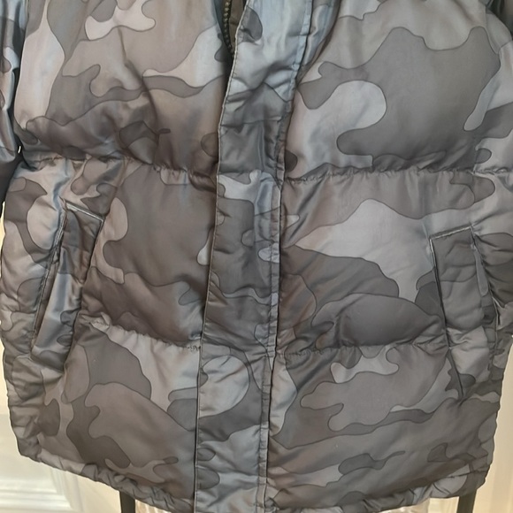 Old navy coat - Picture 3 of 4